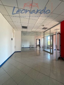 Foto Capannone industriale in VIA COPPALATI, Piacenza Montale di 140 m²