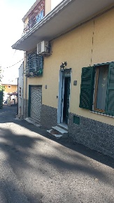 Foto Appartamento in Via Manganelli 2, Viagrande Centro di 68 m² in vendita