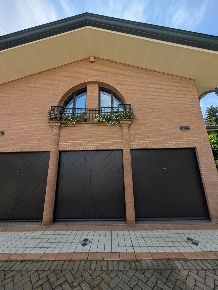 Foto Villa unifamiliare in Via Giambi 406, Ravarino Centro di 382 m²