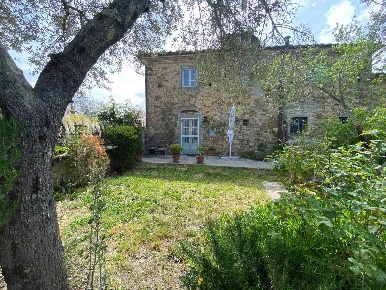 Foto Appartamento a Barberino Tavarnelle di 120 m² con 4 locali in vendita