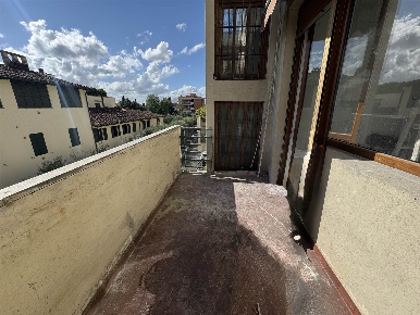 Foto Appartamento a Firenze Rovezzano di 72 m² con 3 locali in vendita