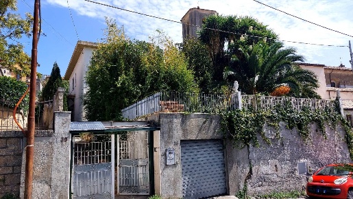 Foto Villa unifamiliare in Via Gimigliano 38, Catanzaro Gagliano di 269 m²