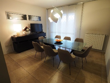 Foto Villa a schiera a Agliana Centro di 170 m² con 8 locali in vendita