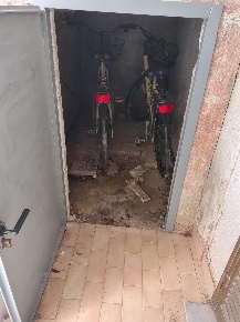 Foto Casa indipendente a Carrara Marina di Carrara di 100 m² con 5 locali