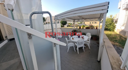 Foto Villa a schiera a Livorno Salviano di 141 m² con 6 locali in vendita