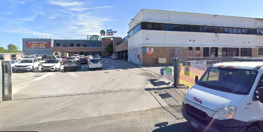 Foto Ufficio a Grosseto Via dei Mille di 125 m² con 5 locali in affitto