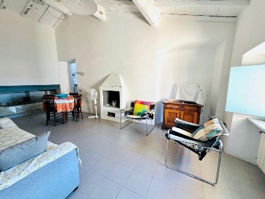 Foto Attico a Massa Centro di 80 m² con 3 locali in vendita