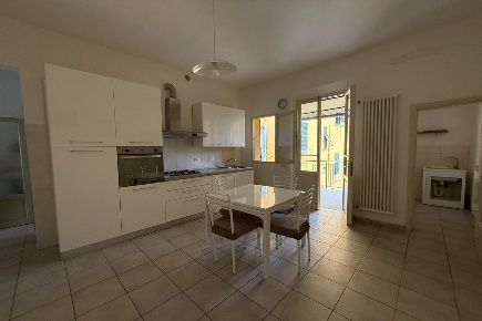 Foto Appartamento a Certaldo Zona Mensa, Via Toscana di 89 m² con 3 locali