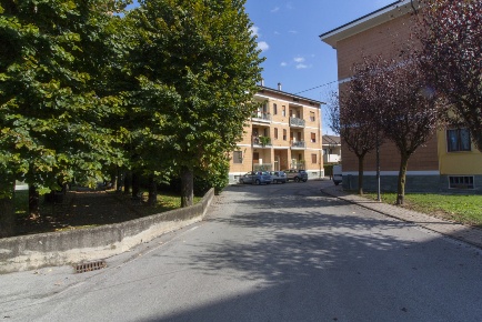 Foto Appartamento in Via Piramide 41, Narzole Centro di 115 m² con 4 locali