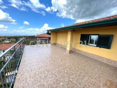 Foto Appartamento in Via Angelo Musco 26, Belpasso Frumenti di 93 m²