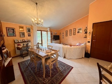 Foto Appartamento in Strada Privata Villaggio Verde, Imperia Castelvecchio