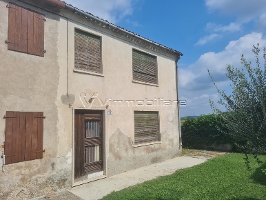 Foto Villa bifamiliare in Via Strada Pozzetto 20, Albettone di 195 m²