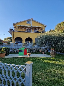 Foto Villa unifamiliare in Via Genova 523, La Spezia Foce - Marinasco