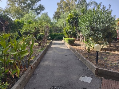 Foto Appartamento a Santa Venerina Centro di 40 m² con 2 locali in vendita