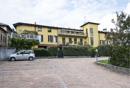 Foto Appartamento in VIA VOLTA 2, Azzate Centro di 50 m² con 2 locali