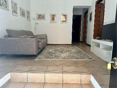 Foto Appartamento a Verona di 75 m² con 2 locali in affitto