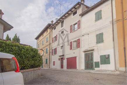 Foto Appartamento in COMPARONI 13, Albinea Borzano di 120 m² con 8 locali