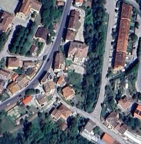 Foto Appartamento in Via dei Faeti, Urbino Trasanni di 129 m² con 6 locali
