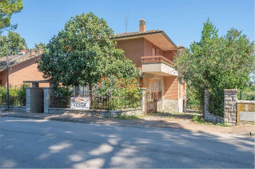 casa indipendente in vendita a Marsciano