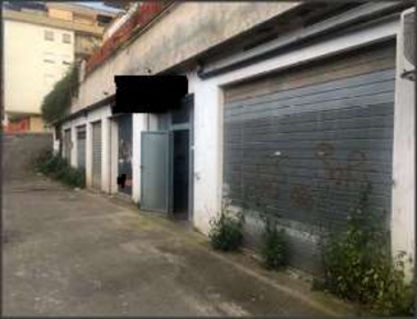 Foto Magazzino in VIA APPIA, Cisterna di Latina Centro di 238 m² in vendita
