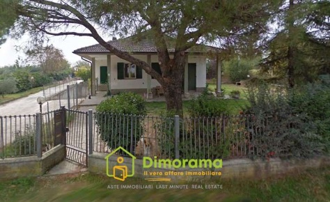 Foto Casa indipendente in Via Farazzano  5, Forlì Grisignano di 231 m²