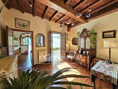 Foto Appartamento in Via ROMANA, Firenze Santo Spirito di 80 m² in vendita