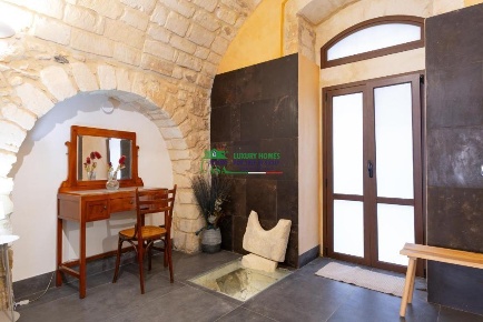 Foto Appartamento in C.SO ITALIA, Ragusa Centro di 65 m² con 4 locali