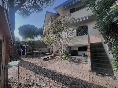 Foto Appartamento in Via Dora Baltea  8, Rosignano Marittimo di 45 m²