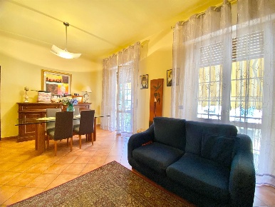 Foto Appartamento a Pistoia Stadio di 140 m² con 5 locali in vendita