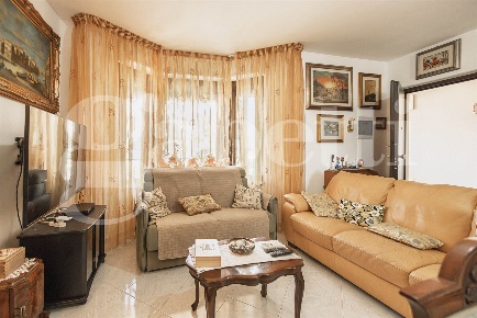 Foto Villa a schiera a Monserrato di 166 m² con 5 locali in vendita