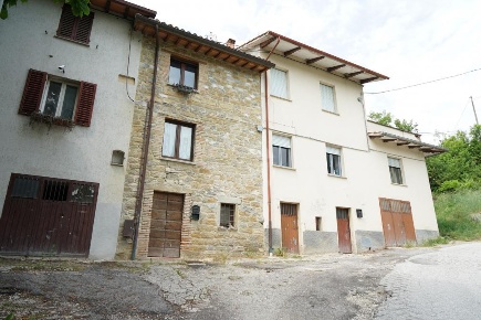 Foto Rustico in LocalitÃ  San Martino in Colle, Gubbio di 170 m² in vendita