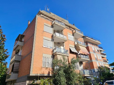Foto Appartamento in Via Fratelli Gualandi, Roma Monte Mario - Trionfale