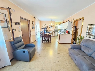 Foto Appartamento a Umbertide di 85 m² con 4 locali in vendita