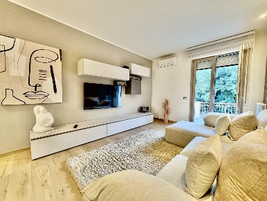 Foto Appartamento a Montaione Centro di 93 m² con 4 locali in vendita