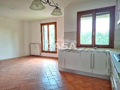 Foto Appartamento a Buti Cascine La Croce di 84 m² con 3 locali in vendita