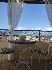 Foto Attico a Carrara Marina di Carrara di 63 m² con 3 locali in affitto