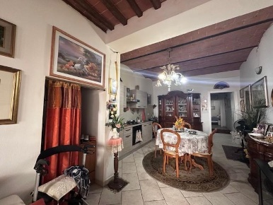 Foto Appartamento a Cascina Centro di 55 m² con 3 locali in vendita