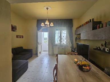 Foto Appartamento a Collesalvetti Vicarello di 80 m² con 4 locali