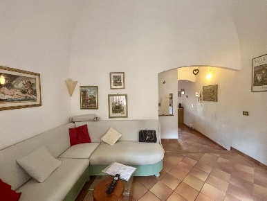 Foto Casa indipendente a Volterra Centro di 110 m² con 7 locali in vendita