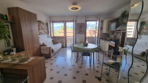 Foto Appartamento a Carrara Marina di Carrara di 60 m² con 2 locali