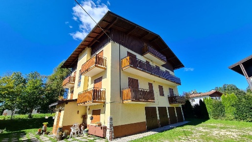 Foto Appartamento in via Gioacchino Rossini, Asiago Centro di 70 m²