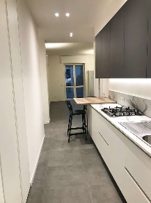 Foto Appartamento in via Borgese 14, Milano Cenisio di 93 m² con 3 locali