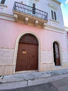 Foto Casa indipendente in via vittorio emanuele 2 64, Casarano di 140 m²
