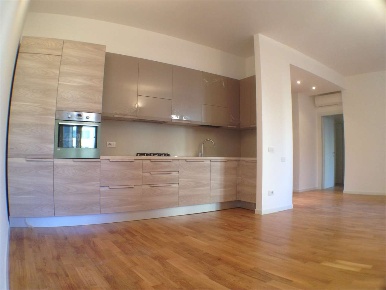 Foto Appartamento in Corso Buenos Aires  5, Milano Porta Venezia di 98 m²