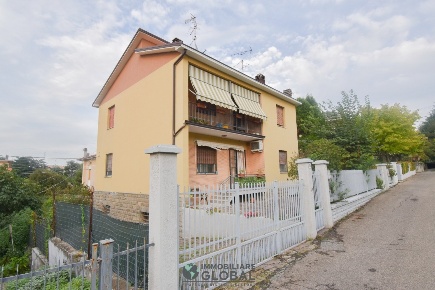 Foto Appartamento a Sassuolo Pontenuovo, Rometta di 110 m² con 3 locali