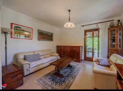 Foto Villa unifamiliare a Pietrasanta di 155 m² con 4 locali in vendita