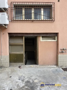 Foto Magazzino in via Buonarroti, Pachino Centro di 90 m² con 1 locali