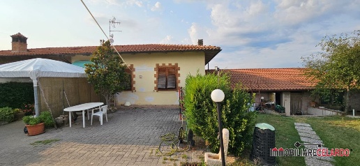 Foto Villa unifamiliare a Colle di Val d'Elsa Abbadia, Campolungo di 210 m²