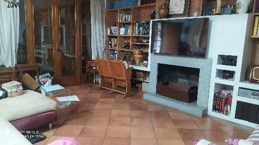 Foto Appartamento in Via per Incirano, Nova Milanese di 178 m² con 4 locali