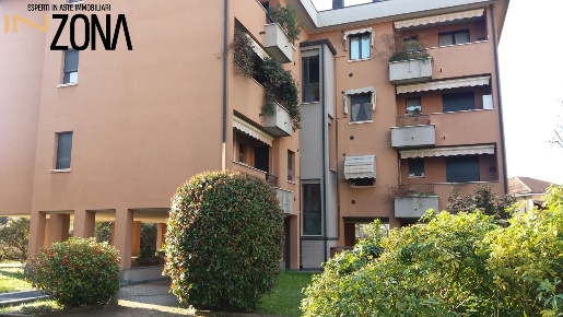 Foto Appartamento in Via San Vitale, Seregno Porada di 86 m² con 4 locali